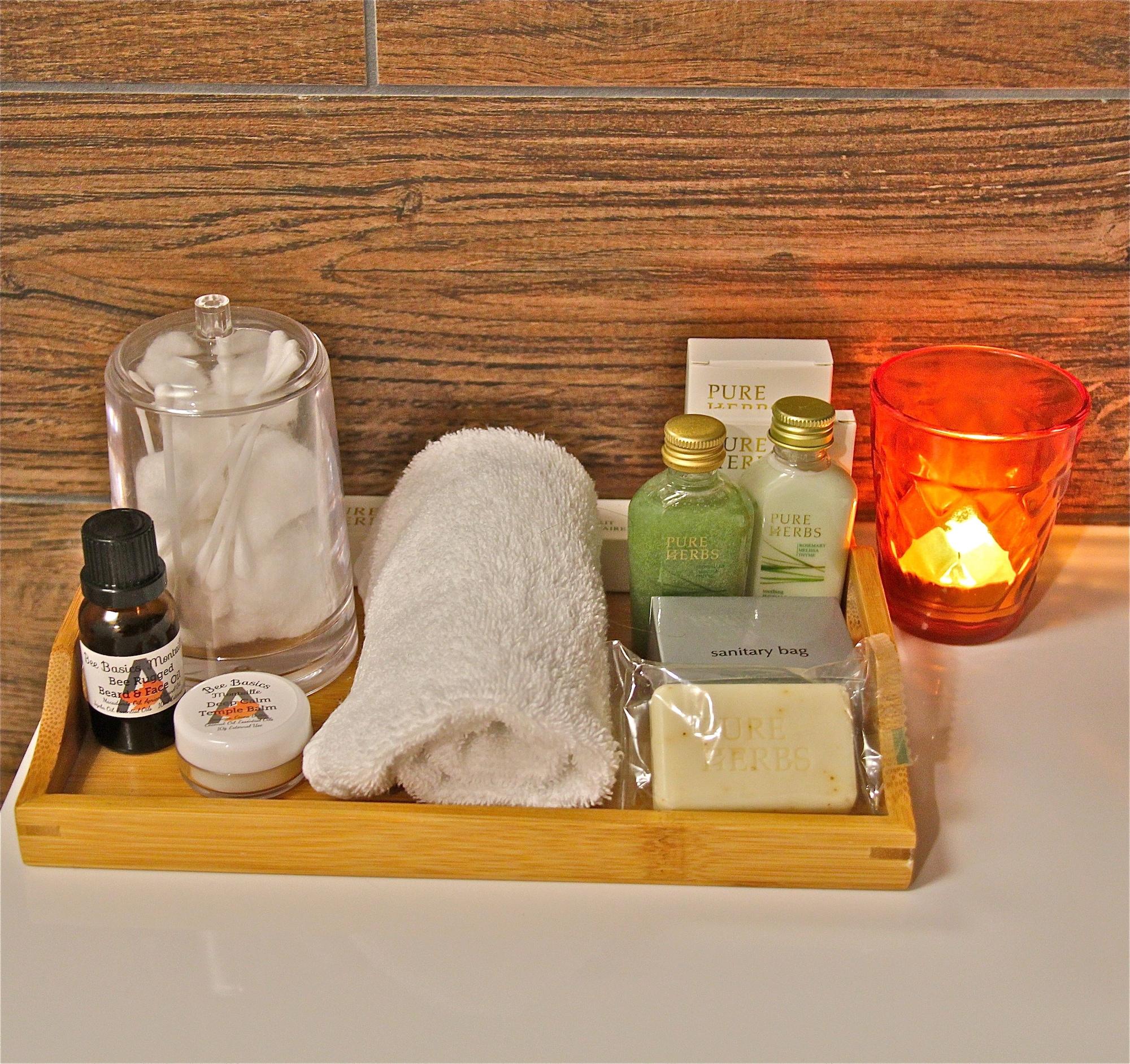 Altitude On Montville Exteriör bild A selection of spa products